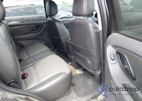 2004 Ford Escape Xlt from USA, damaged, VIN 1FMCU93154DA14738